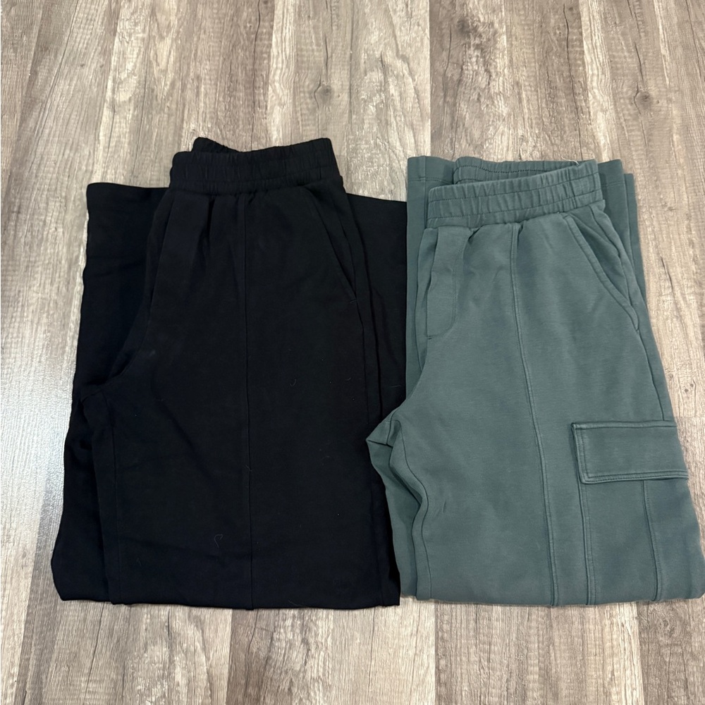 Old Navy Black and Green Track Pants